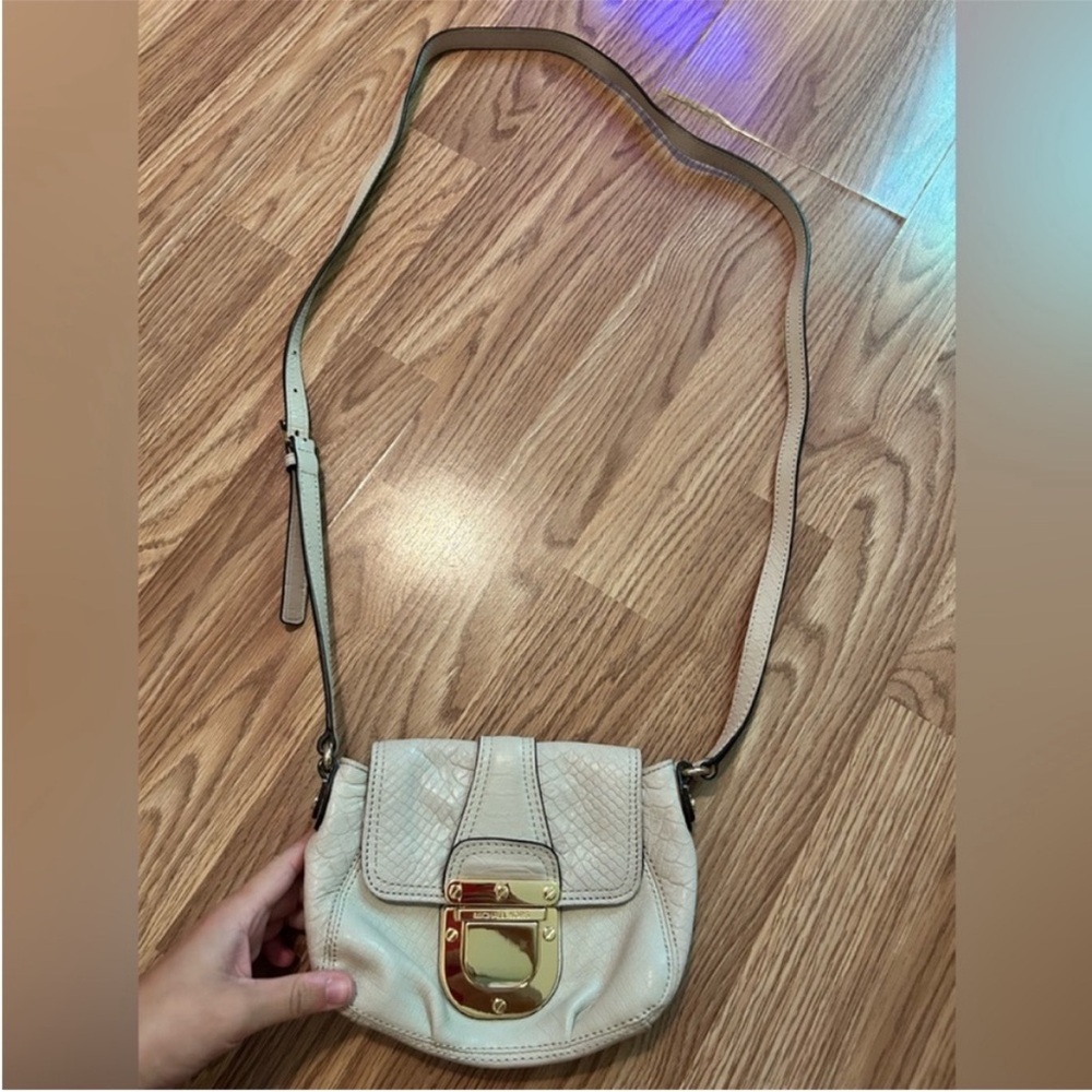 Cream Michael Kors Crossbody